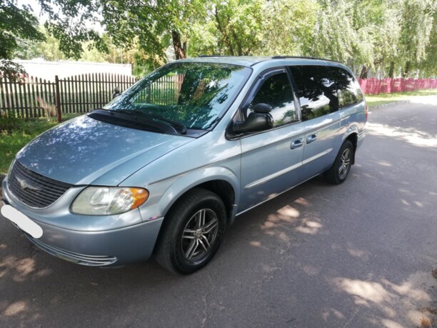 Chrysler Town and Country IV, 7 мест, 2003 г.