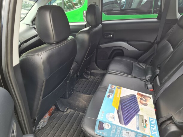 Peugeot 4007, 7 мест, 2008 г.
