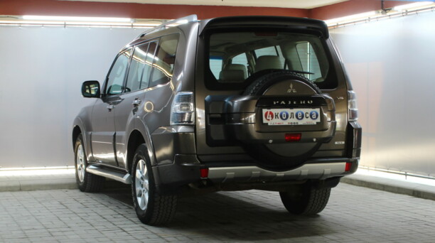 Mitsubishi Pajero IV, 2010 г.
