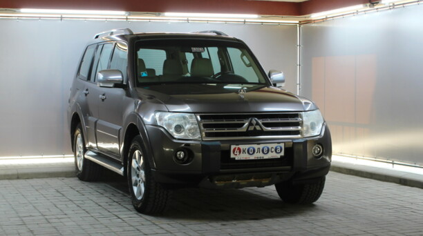 Mitsubishi Pajero IV, 2010 г.