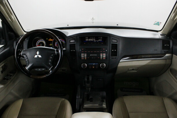 Mitsubishi Pajero IV, 2010 г.