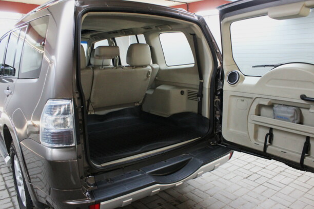 Mitsubishi Pajero IV, 2010 г.