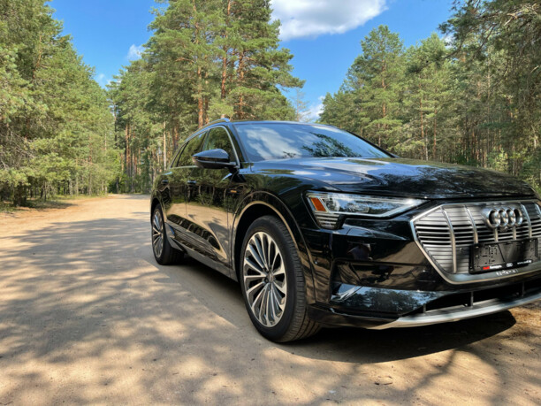 Audi e-tron, 2019 г.