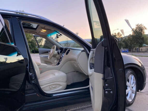 Infiniti EX, 2008 г.