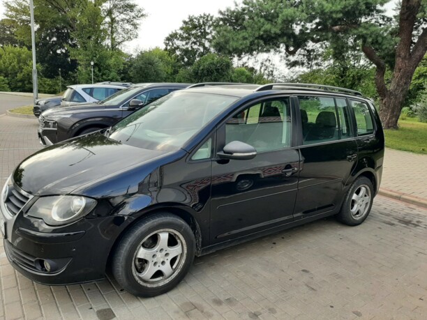 Volkswagen Touran I · Рестайлинг, 7 мест, 2009 г.