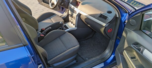 Opel Astra H, 2004 г.