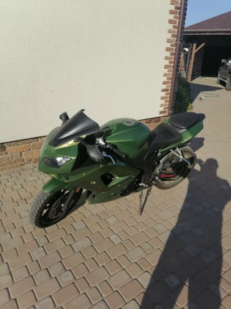 Triumph Daytona, 2004 г.