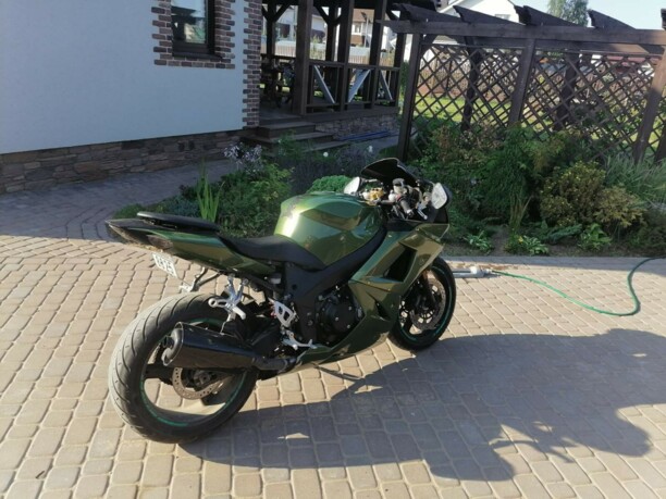 Triumph Daytona, 2004 г.