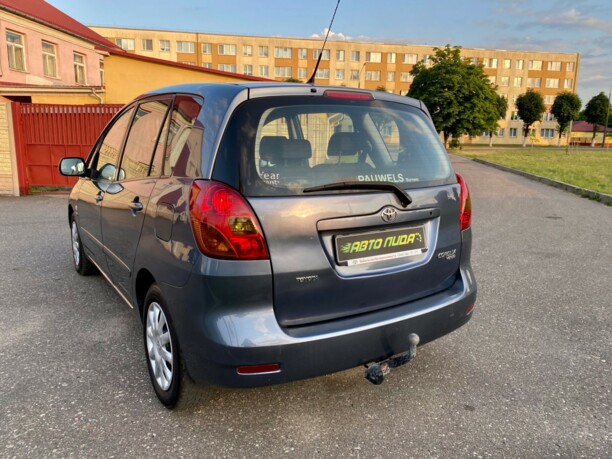 Toyota Corolla Verso I (E110), 2003 г.