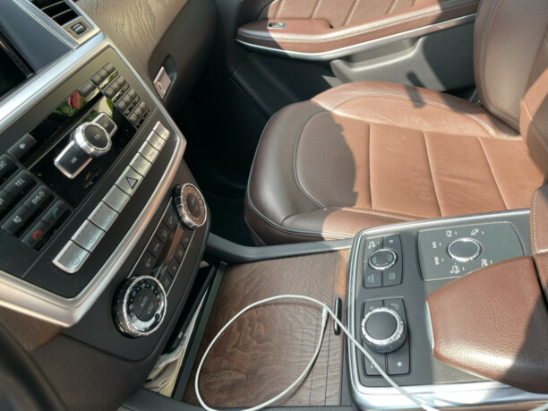Mercedes-Benz GL-Класс X166, 7 мест, 2013 г.