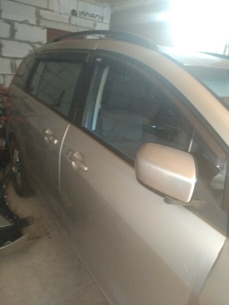 Mazda 5 I, 7 мест, 2006 г.