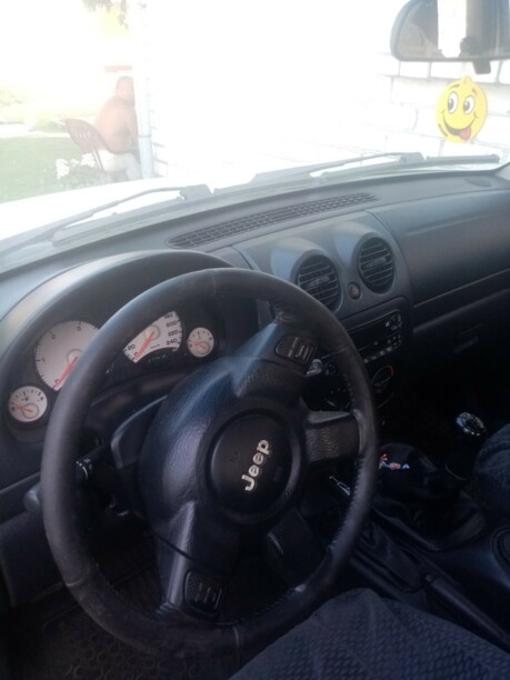 Jeep Cherokee KJ, 2003 г.