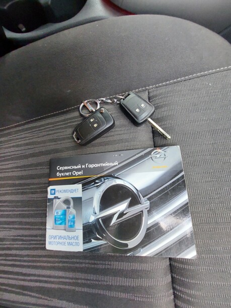 Opel Astra J, 2011 г.