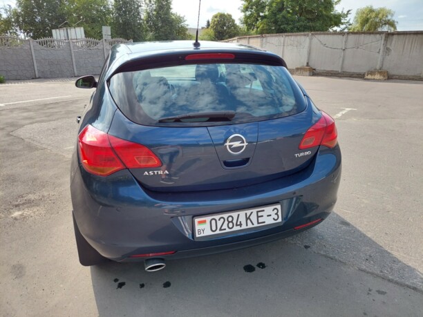 Opel Astra J, 2011 г.