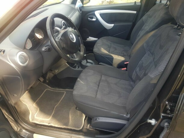 Renault Logan I · Рестайлинг, 2011 г.