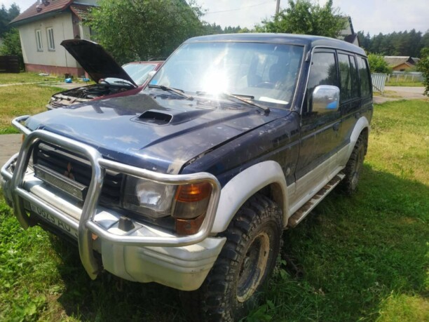 Mitsubishi Pajero II, 7 мест, 1996 г.