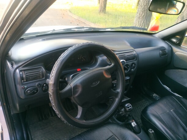 Ford Escort V · 2-й рестайлинг, 1998 г.