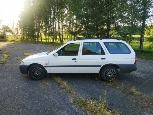 Ford Escort V · 2-й рестайлинг, 1998 г.