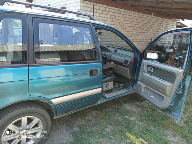 Mitsubishi Space Runner I, 1997 г.