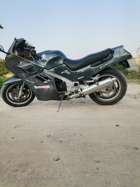 Suzuki GSX, 1993 г.