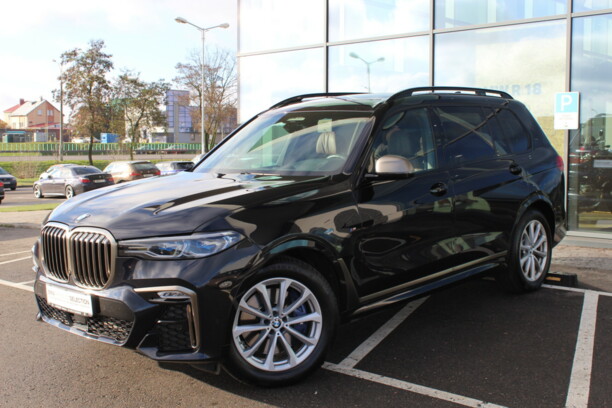 BMW X7, 7 мест, 2019 г.