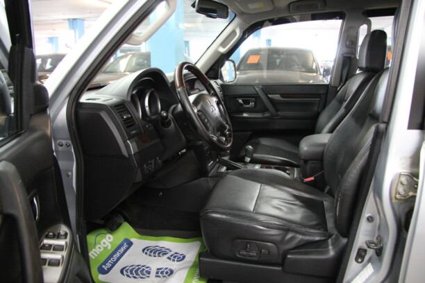 Mitsubishi Pajero IV, 2009 г.