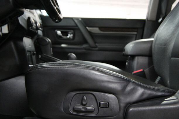 Mitsubishi Pajero IV, 2009 г.