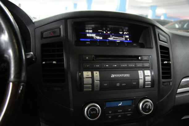 Mitsubishi Pajero IV, 2009 г.