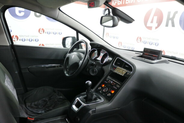 Peugeot 5008 I, 2011 г.