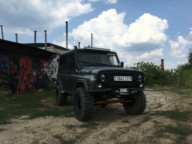 УАЗ 31, 2000 г.