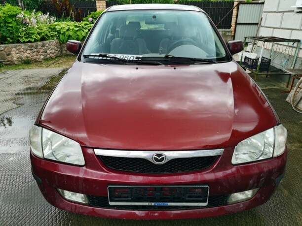 Mazda 323 BJ, 2000 г.