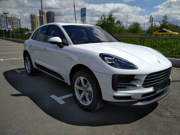 Porsche Macan I (рестайлинг), 2020 г.