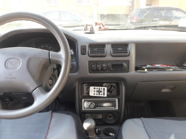 Mazda Demio DW, 1998 г.
