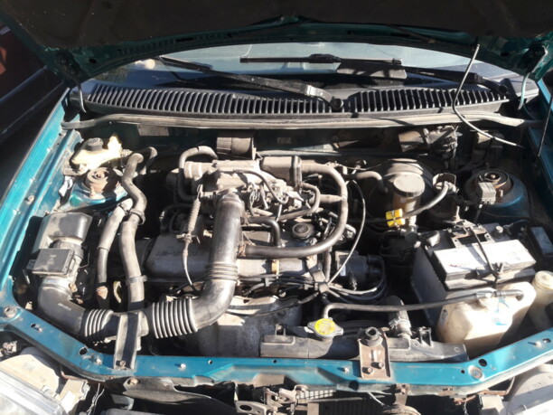 Mazda Demio DW, 1998 г.