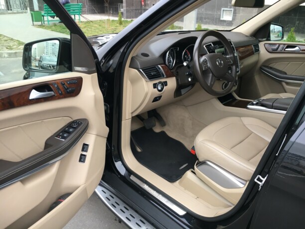 Mercedes-Benz GL-Класс X166, 7 мест, 2014 г.