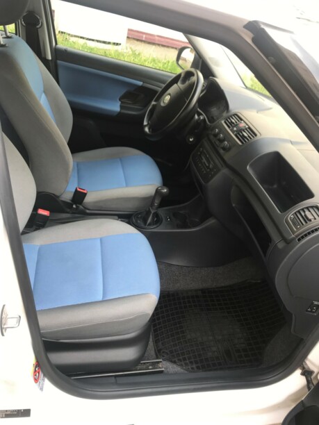 Skoda Fabia 5J, 2009 г.