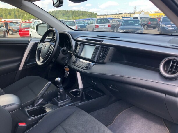 Toyota RAV4 IV (XA40) · Рестайлинг, 2016 г.