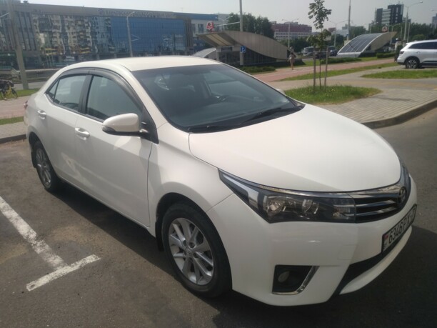 Toyota Corolla XI (E170), 2015 г.