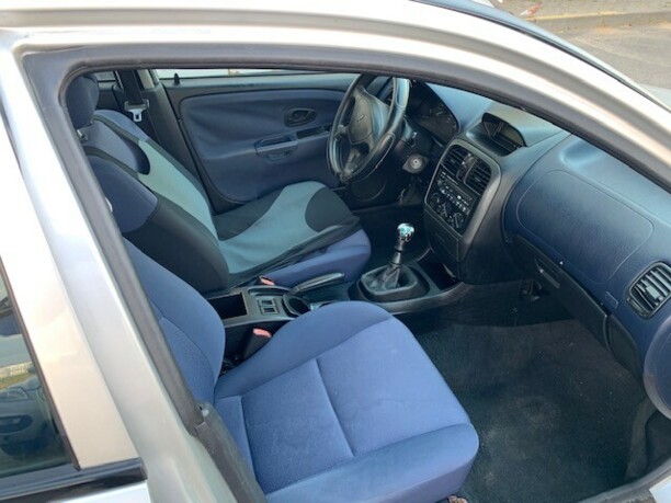Mitsubishi Carisma I · Рестайлинг, 2001 г.