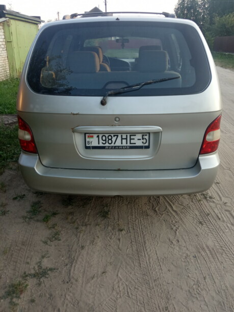 Kia Carnival I, 7 мест, 2000 г.