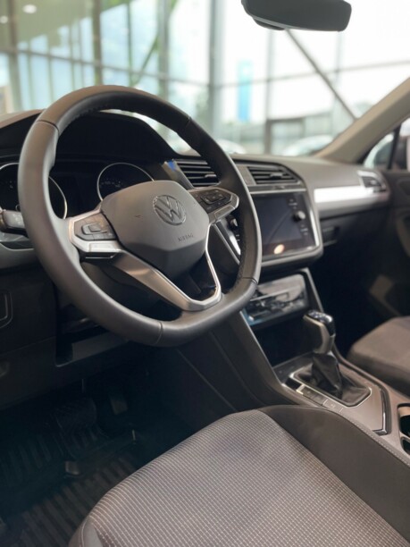 Volkswagen Tiguan II, 2021 г.