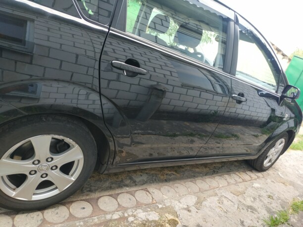 Toyota Corolla Verso II (E121), 7 мест, 2005 г.