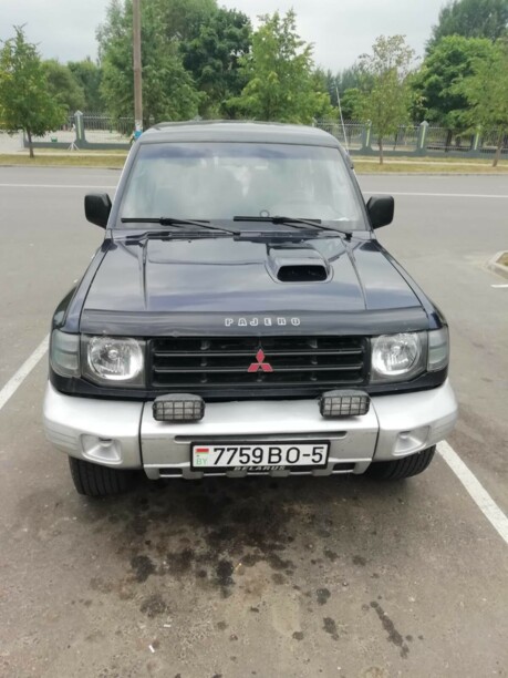 Mitsubishi Pajero II · Рестайлинг, 7 мест, 2002 г.