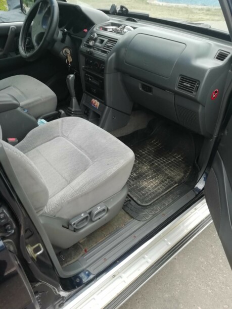 Mitsubishi Pajero II · Рестайлинг, 7 мест, 2002 г.