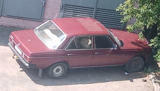 Mercedes-Benz E-Класс W123, 1984 г.