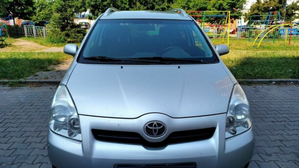Toyota Corolla Verso III (AR10), 2008 г.