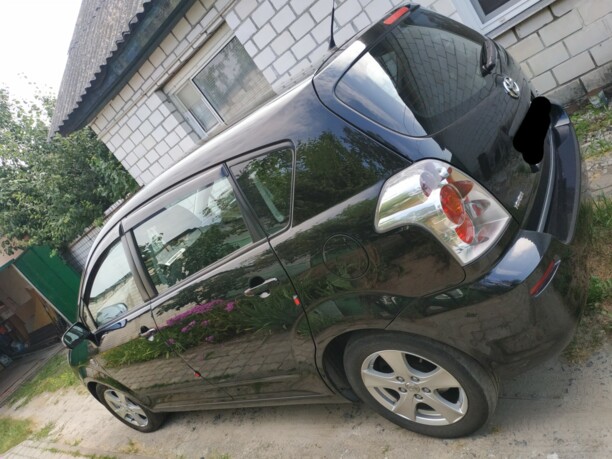 Toyota Corolla Verso II (E121), 7 мест, 2005 г.