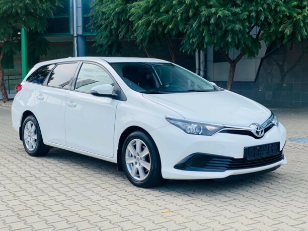 Toyota Auris II (E180) · Рестайлинг, 2018 г.