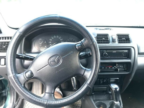 Mazda 323 BA, 1998 г.