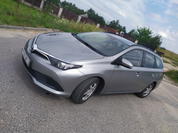 Toyota Auris II (E180) · Рестайлинг, 2016 г.